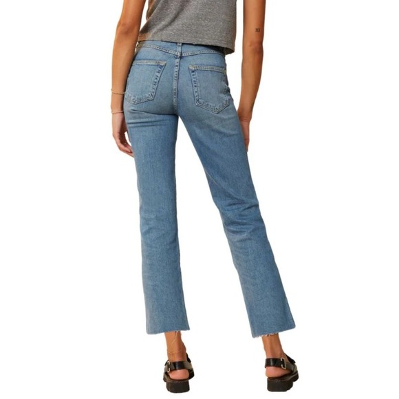 AMO High Rise Kick Crop Jeans In Topanga Blue Medium Wash Distressed Size 30 - Picture 14 of 14